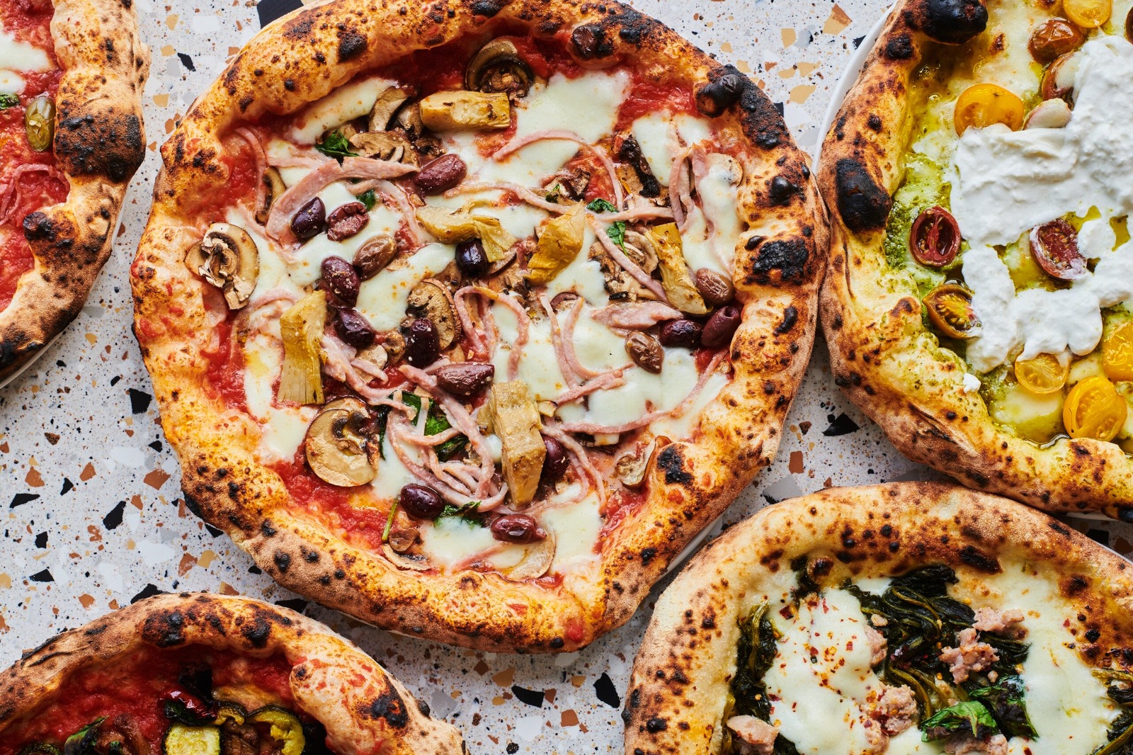 Feuer, Mehl und Leidenschaft für Pizza